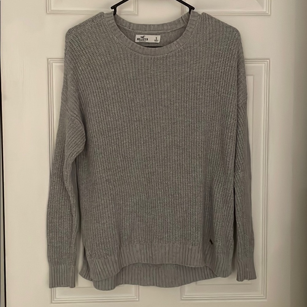Hollister Gray sweater
